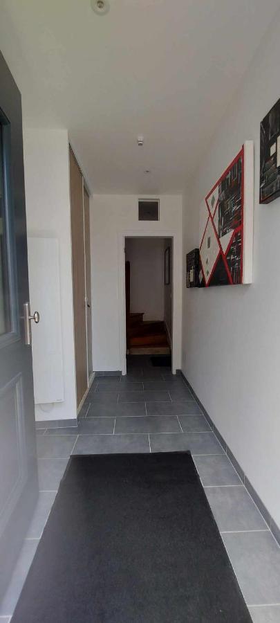 Intello - Studio Tout Confort Centre-Ville נוז'ה לה-רוטרו מראה חיצוני תמונה